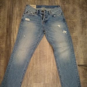 Ambercrombie & Fitch